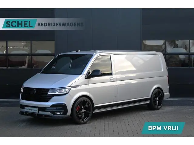 Volkswagen Transporter 2.0 TDI L2H1 28 Bulli 150pk - 20 Inch - Camera - Trekhaak - Leder - ACC - LED...