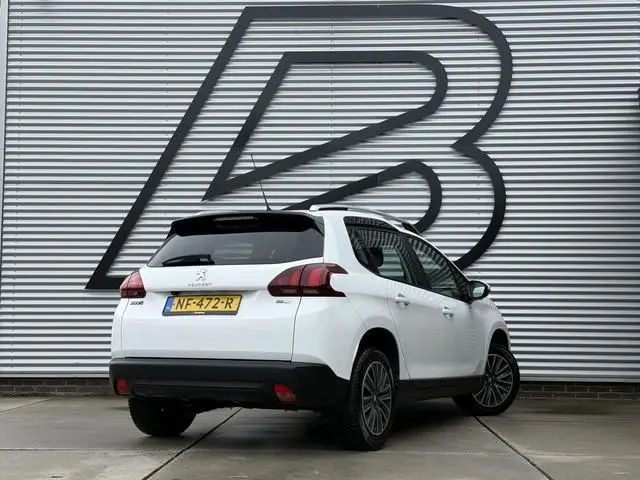 Peugeot 2008 1.2 PureTech Active 2e Eigenaar|Carplay|Camera|Pano|Clima|Cruise|N.A.P|Nieuwe APK bij A...