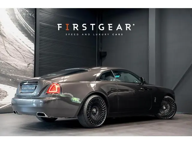 Rolls-Royce Wraith 6.6 V12 *Bespoke Audio / Starlight hemelbekleding / Night-vision / HUD / Surround...