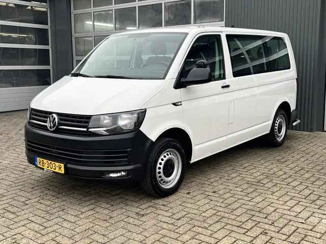 Volkswagen Transporter Kombi 2.0 TDI L1H1 BTW EN BPM VRIJ!! Euro 6 Airco Cruise controle 8-Persoons...