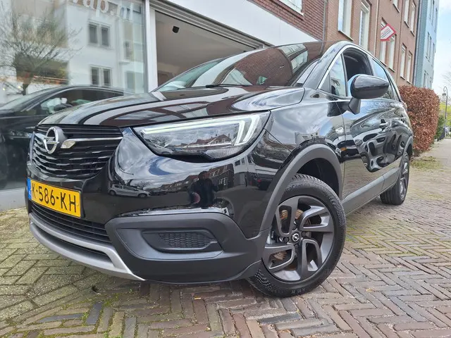 Opel Crossland X