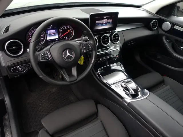 Mercedes-Benz C-klasse Estate 180 Prestige Aut- Panoramadak, Xenon Led, Burmester Audio, Navi, Park...
