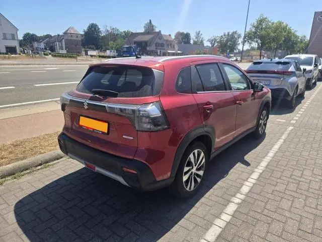 Suzuki S-Cross