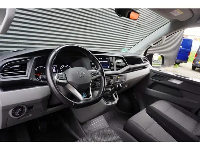 Volkswagen Transporter 150pk L2H1 Apple carplay ACC Cruise control  Parkeersensoren Standkachel Stoe...