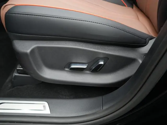 BYD SEAL U