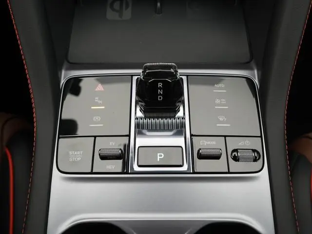 BYD SEAL U