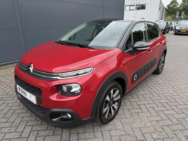 Citroën C3 82pk Shine (Camera - Navigatie via APP - Automatische Airco - Parkeersensoren - Lichtmeta...