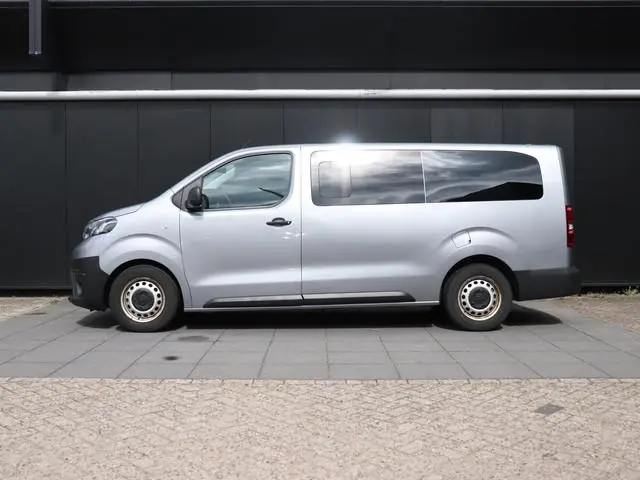 Toyota pro-ace