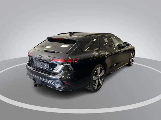 Audi A6 Avant 2.0 367pk e-hybrid Quattro S edition Competition · Glazendak · Luchtvering · B&O Audio...