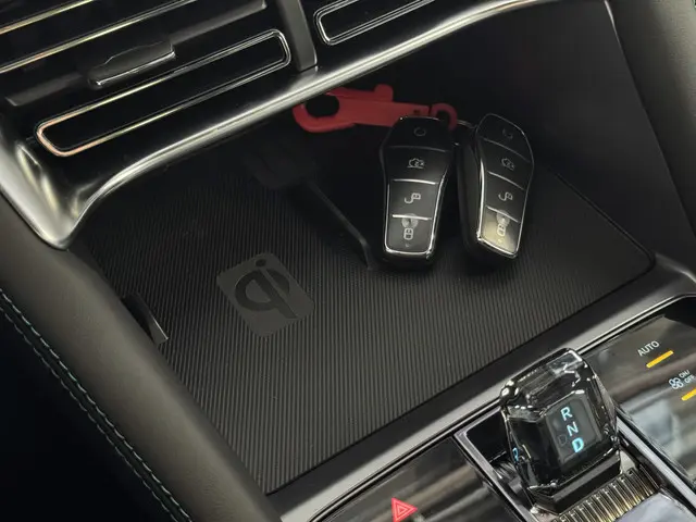 BYD SEAL U