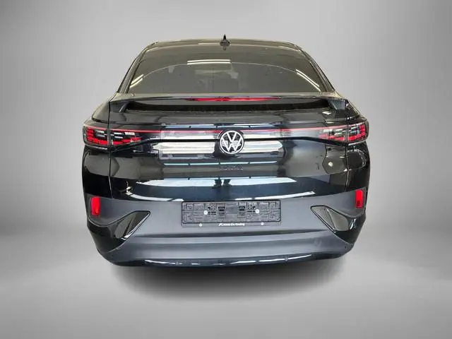 Volkswagen ID.5 GTX 77 kWh 300pk SOH 94,3 % · Panoramadak · Camera · Matrix LED · Keyless · Stuur- &...