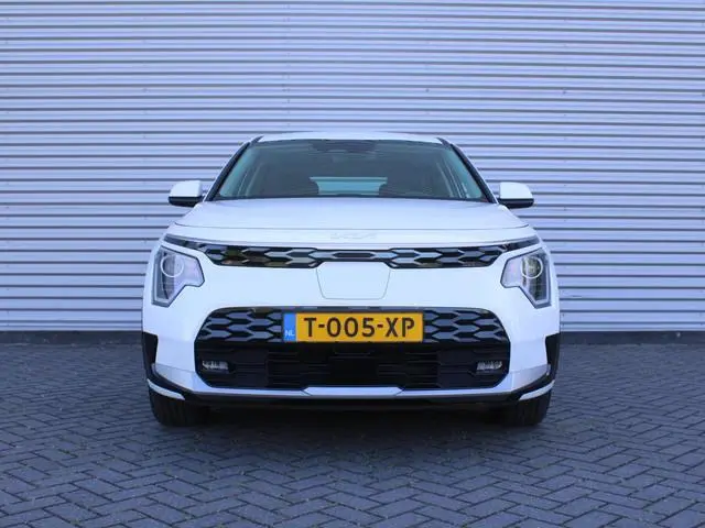 Kia Niro EV ComfortLine 64.8 kWh | 17" LM | Camera | Cruise adapt. | Clima | Navi |