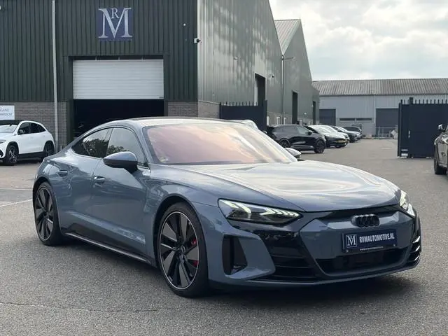 Audi e-tron GT
