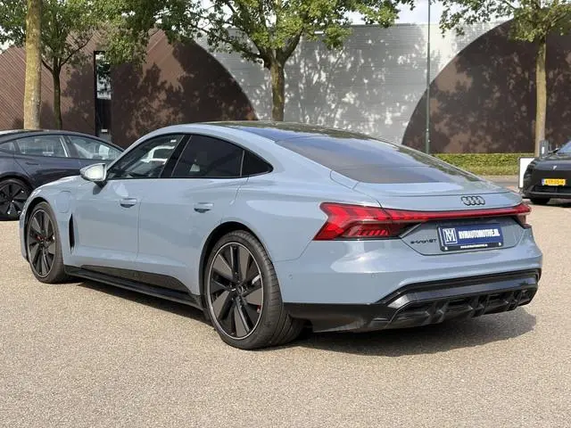 Audi e-tron GT