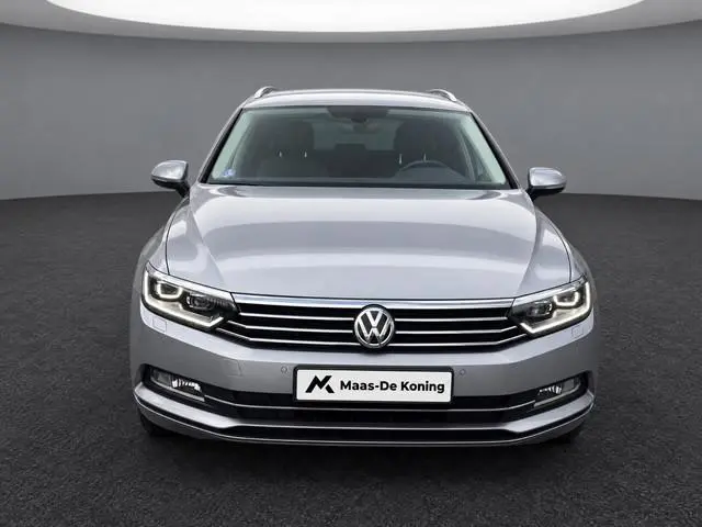 Volkswagen Passat Variant 1.4 TSI 125pk Comfortline Business · Trekhaak · Apple/Android Car Play · N...