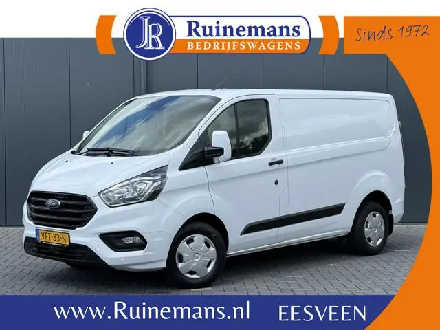 Ford Transit Custom 2.0 TDCI E6 / L1H1 / 1e EIG. / INRICHTING / 2.5 TONS TREKHAAK / 3-ZITS / AIRCO /...