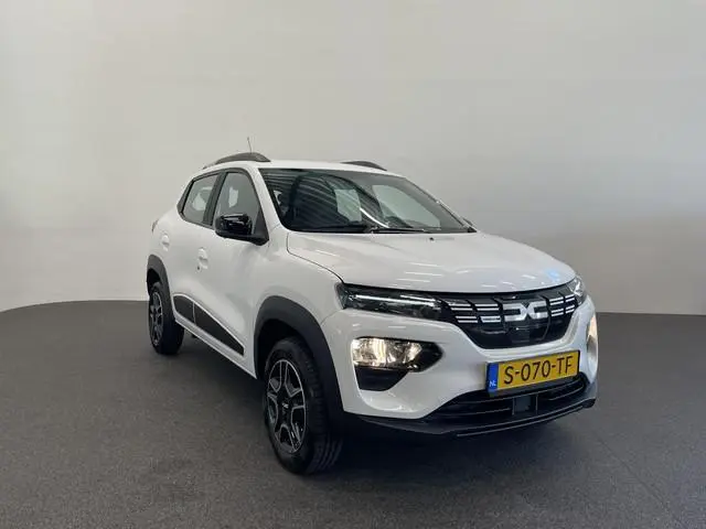 Dacia Spring Essential 27 kWh Airco