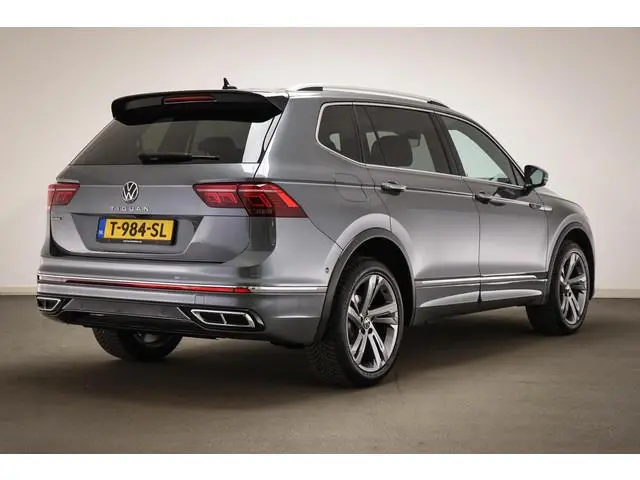 Volkswagen Tiguan Allspace 1.5 TSI R-Line 7p. | NAVIGATIE | CAMERA | TREKHAAK