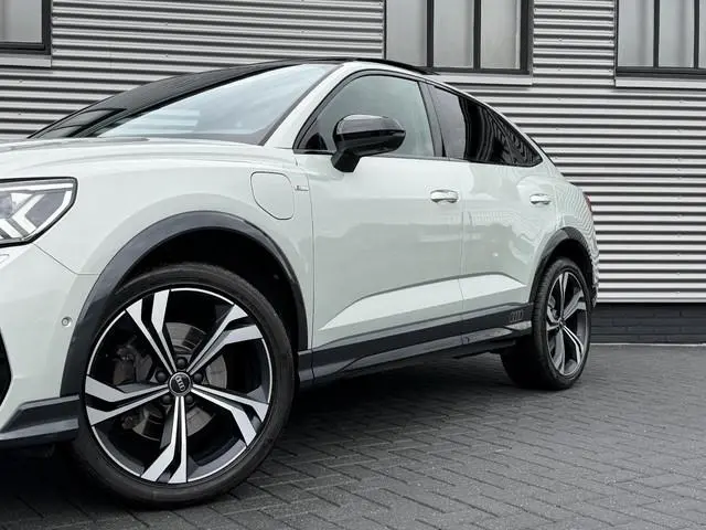 Audi Q3 Sportback 45 TFSI e S Edition |Pano|B&O|Trekhaak|