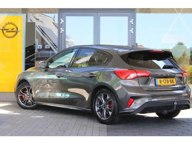 Ford Focus 1.0 EcoBoost ST Line | Trekhaak | Winterpack | Adaptieve cruise