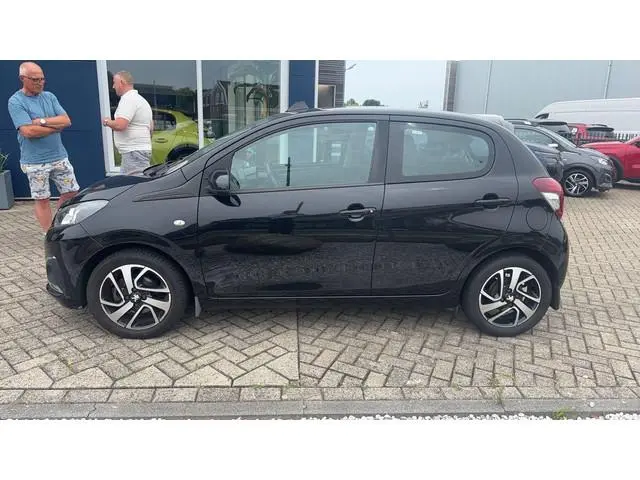 Peugeot 108 1.2 VTi Allure