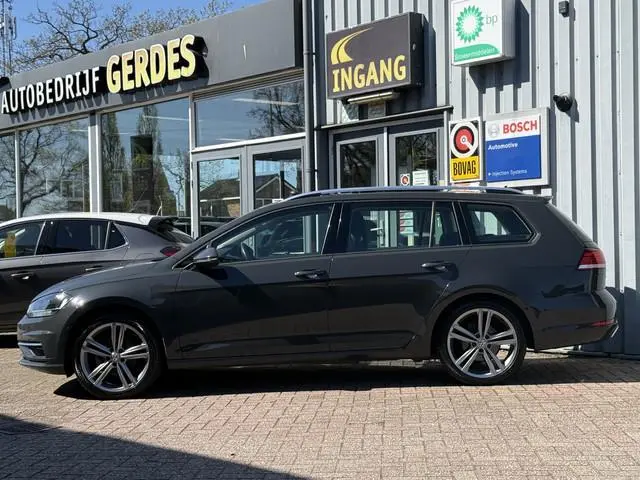 Volkswagen Golf Variant 1.0 TSI Comfortline. | AUTOMAAT | PANO | DYNAUDIO | CARPLAY | PDC |