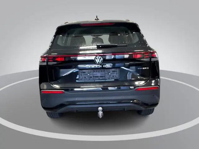 Volkswagen Tayron 1.5 eHybrid 204pk DSG Life Edition · Camera · Inklap. Trekhaak · Apple/Android Car...