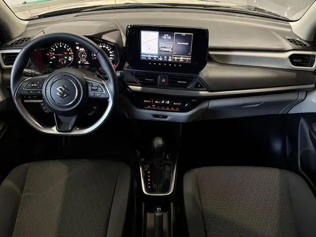Suzuki Swift 1.2 Style Smart Hybrid | Navi | 16" | Carplay | Camera | Led | ACC | Dodehoek |
