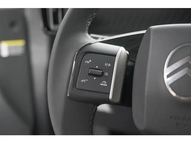 Citroen C3 1.2 Hybrid 110pk Max | Trekhaak afneembaar | Camera | Navigatie | Parkeersensoren
