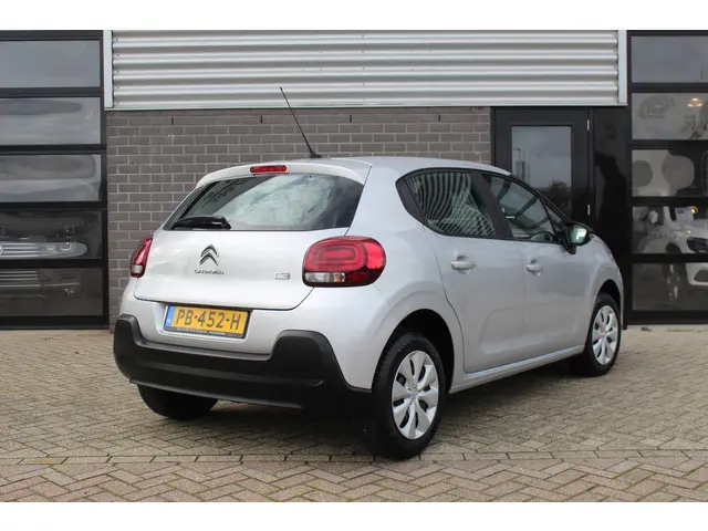Citroën C3 1.2 PureTech Feel / Carplay / PDC / N.A.P.