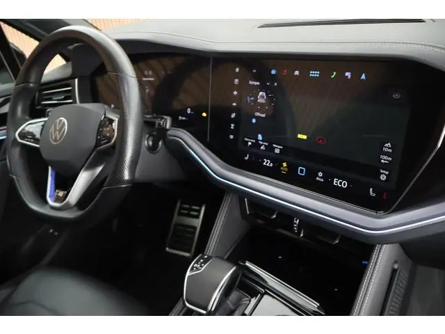Volkswagen Touareg 3.0 TSi 462pk eHybrid 4MOTION R Trekhaak Panoramadak Camera Leder Stoelverwarming...