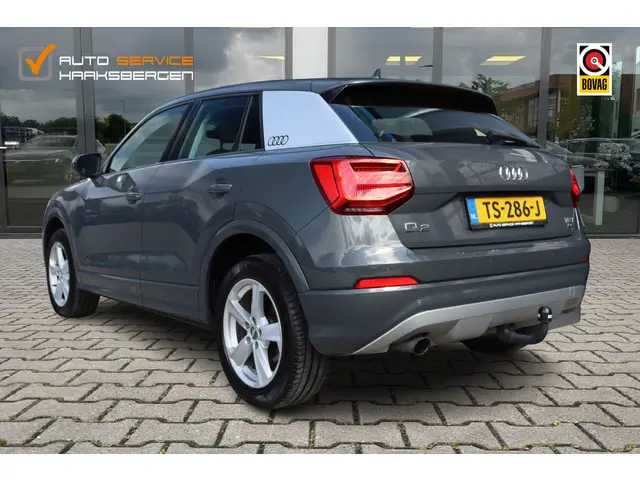 Audi Q2 1.0 TFSI Sport  | Trekhaak | Led | 17 Inch |