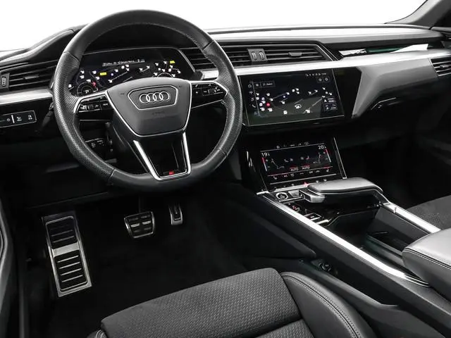 Audi Q8 e-tron