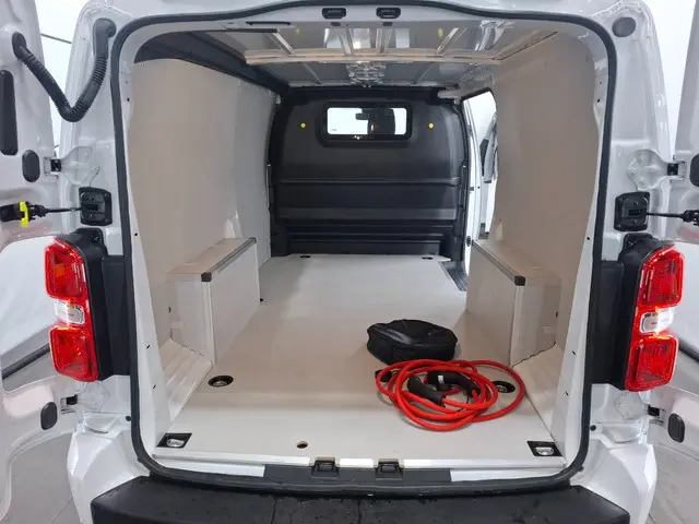 Fiat e-Scudo L3 75 kWh (Wordt verwacht)