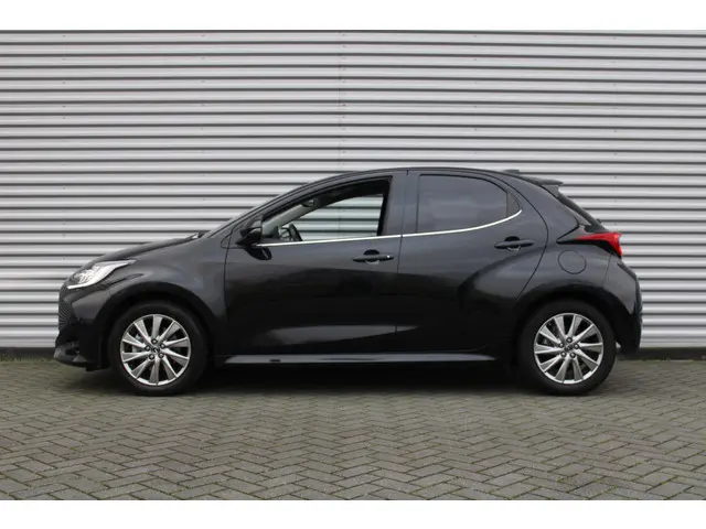 Mazda 2 Hybrid