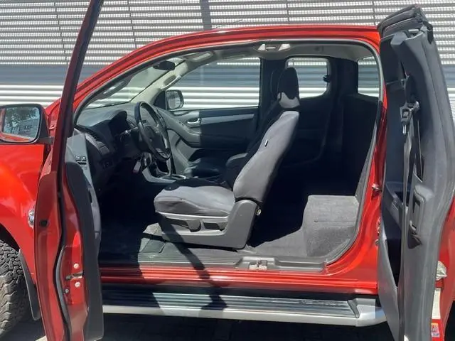 Isuzu D-Max
