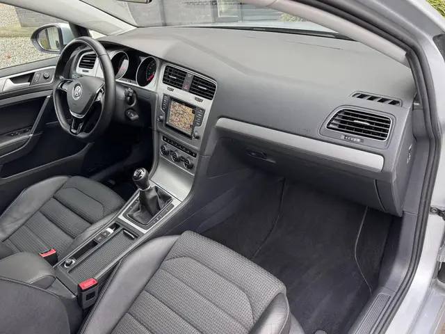 Volkswagen Golf Variant