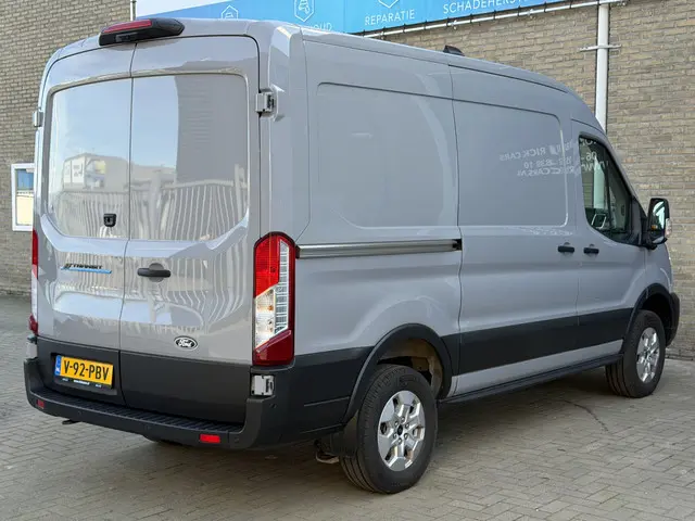 Ford E-Transit