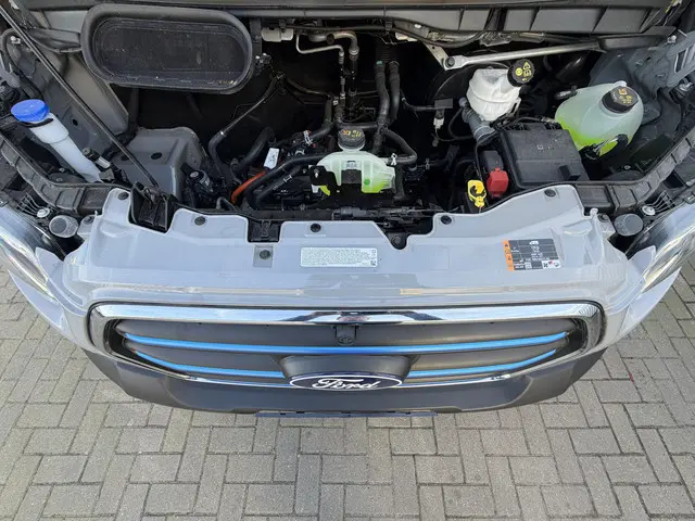 Ford E-Transit