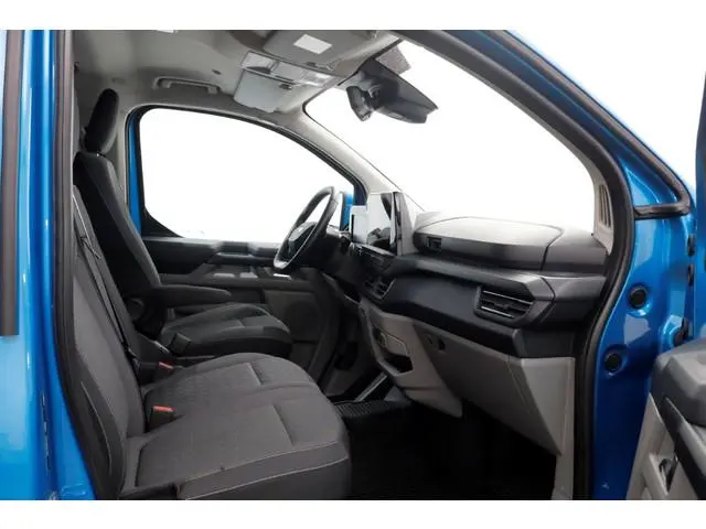 Ford E-Transit Custom L1H1 Limited 218pk 65 kWh Snellader Airco/Navi/Camera 05-2024