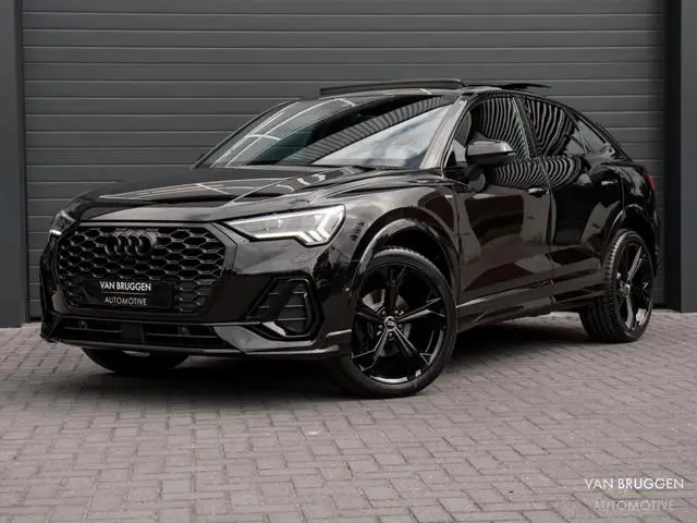 Audi Q3 Sportback 35 TFSI S-Line Pano Leer Keyless Sfeer 360 Camera Matrix