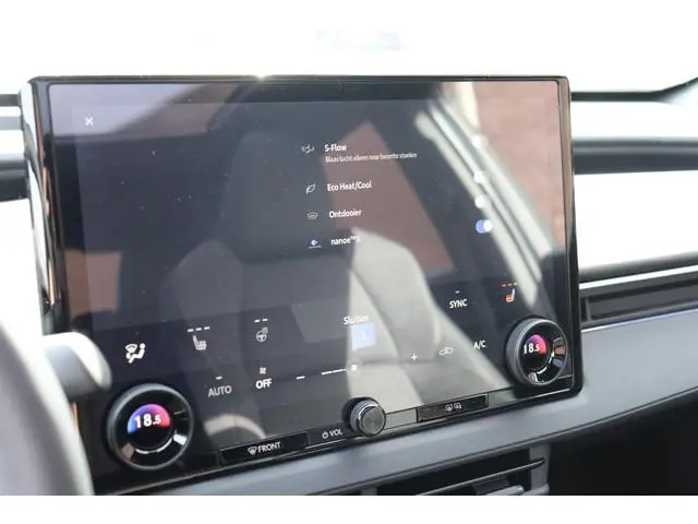 Toyota C-HR+