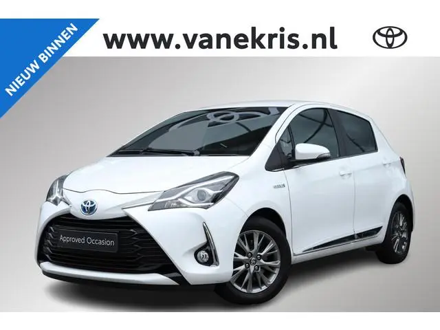 Toyota Yaris 1.5 Hybrid Executive, LM Velgen, Cruise control, Navi, Climate control, Safety Sense.