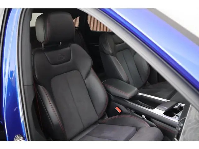 Audi Q8 Sportback e-tron 55 408pk quattro S Edition 115 kWh Trekhaak 360Camera HUD Memory Cameraspie...