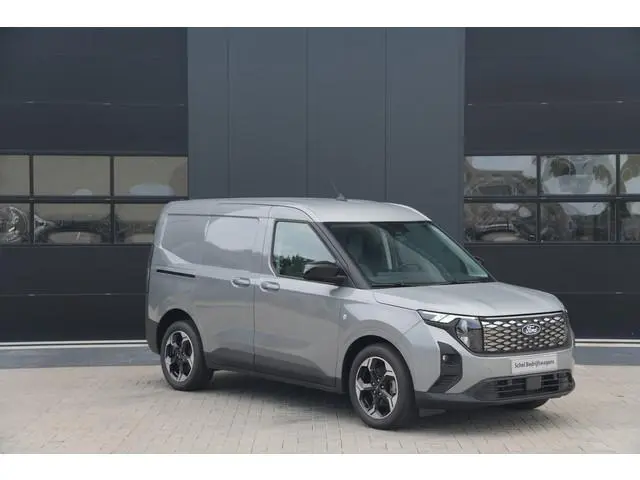 Ford E-Transit Courier