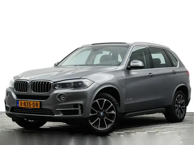 BMW X5 xDrive40e High Executive Panodak, Sfeerverlichting, Head-up, Lane assist, Sportleer, Connectd...
