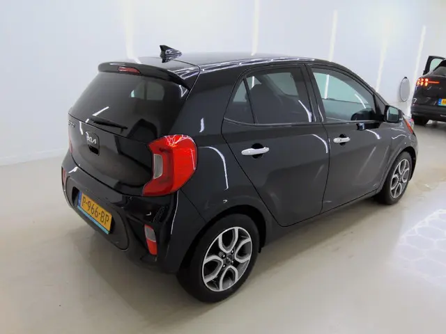 Kia Picanto 1.0 DPi DynamicPlusLine Airco ECC Navi Carplay Cruise Control LM Velgen PDC Achter + Cam...