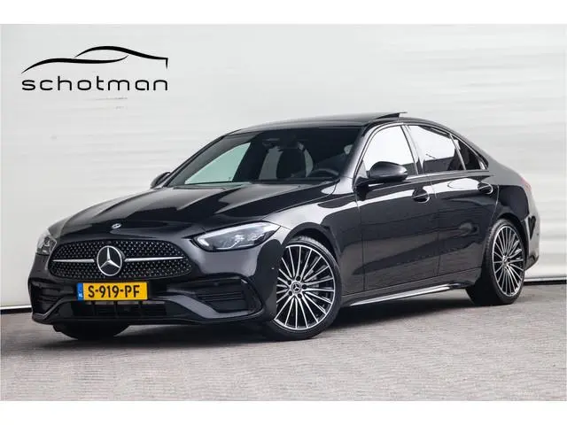 Mercedes-Benz C-klasse 200 AMG Nightpack, Pano, Carplay, Camera, 2022