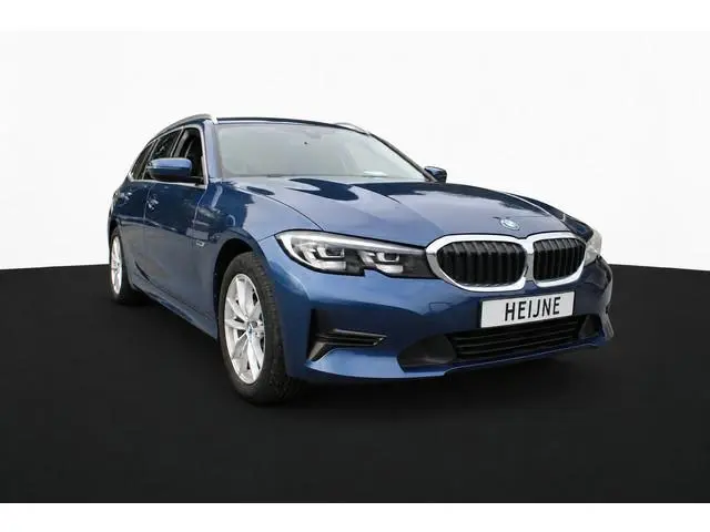 BMW 3-serie Touring 320e HYBRID AUT. BUSINESS SPORT LEDER/CAMERA/CARPLAY