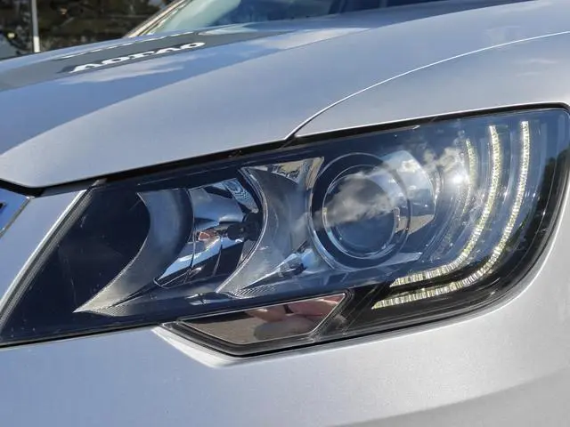 ŠKODA Superb 1.8 TSI 160PK Automaat Active Business | Xenon | Trekhaak | Elektr. Stoel | Stoelverwar...